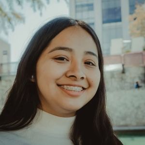 Meet your Posher, Tina